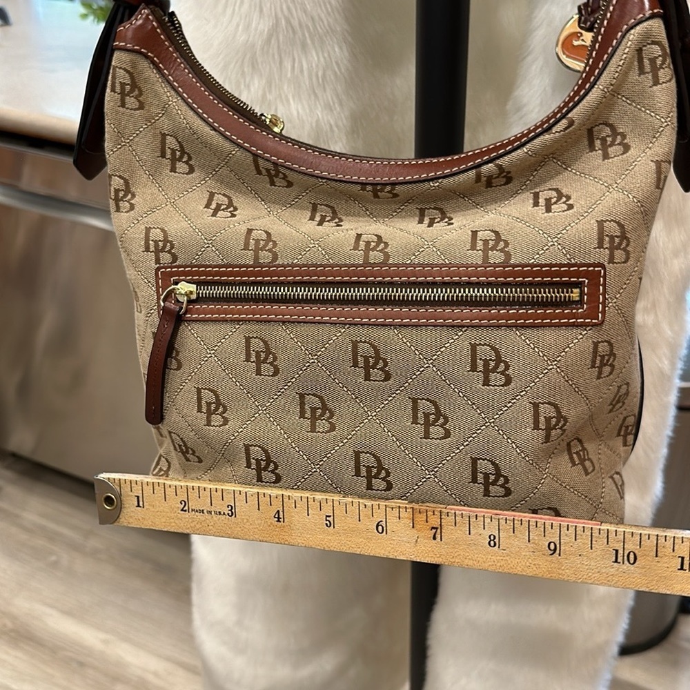 Dooney and bourke ladies shoulder bag in brown - Picture 10 of 12